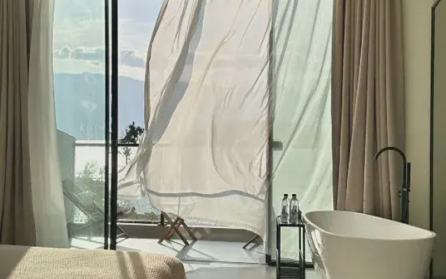 Dali Yuexia·Yueqi Homestay (Ideal Bang Branch)