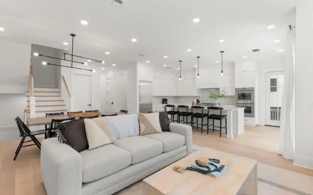 Onyx House at The Gemma
