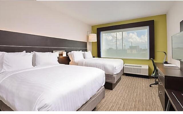 Holiday Inn Express & Suites Laplace, an IHG Hotel