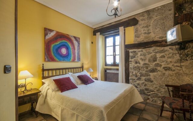 Hostal Rural Elosta