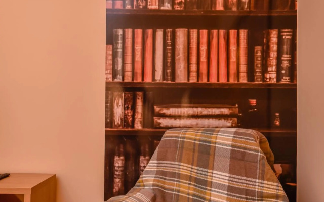 Sofia Dream Apartment - The Library - 3-BDR, 2-BTHR