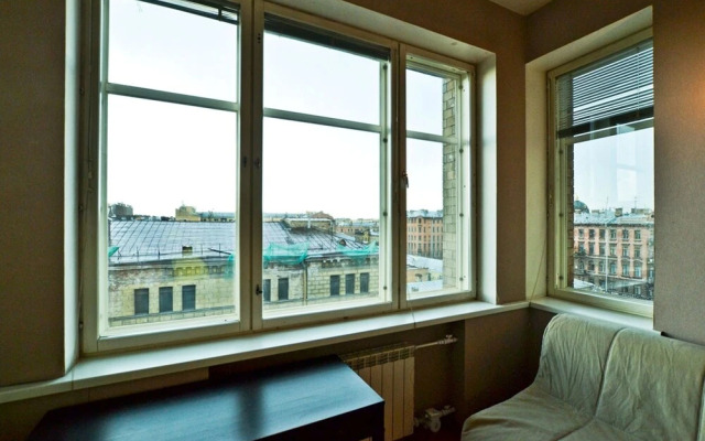 Apartment in Kirochnaya