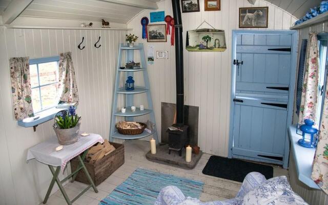 Mollies Hut And Mauds Hut