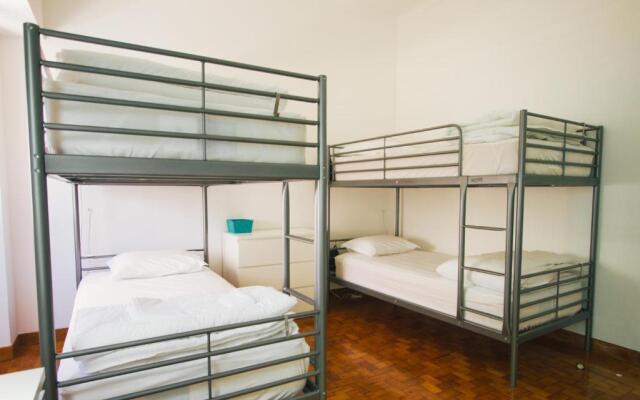 PTM DownTown Hostel&Suites