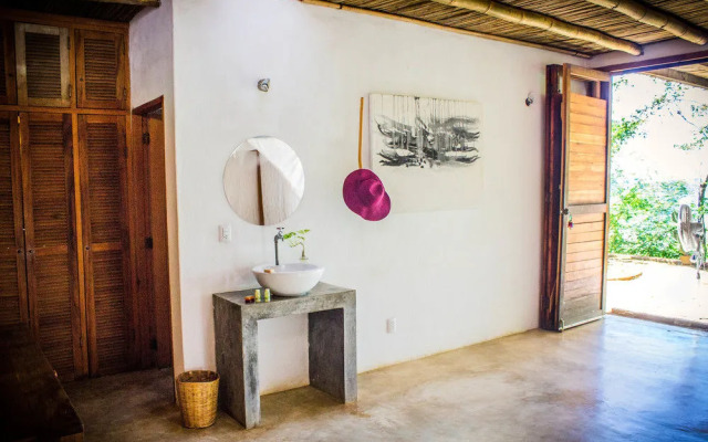 Celeste Del Mar Eco-Hotel