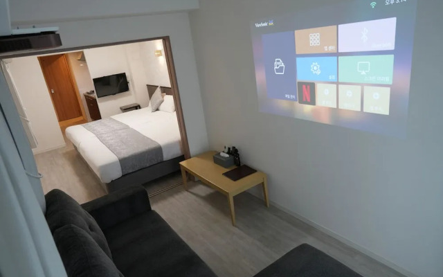 Oyo 44789 Dream Inn Hakata