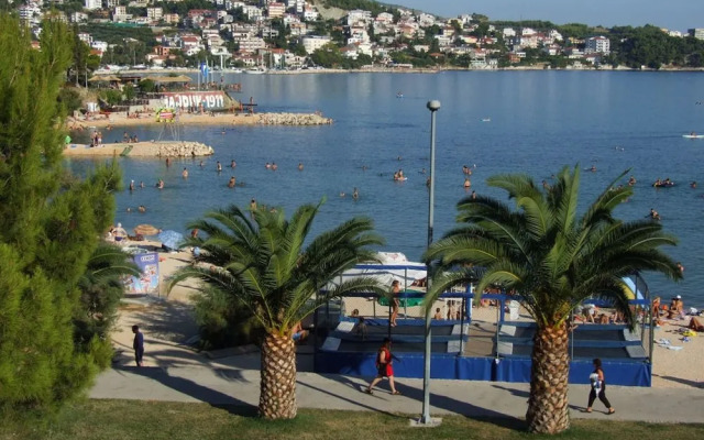 A3 Apt w Balcony & sea View,2 min Walking to Beach