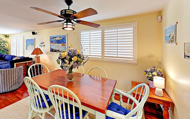 124 Oxnard - 3 Br Home