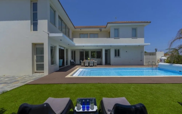 Larnaca Villa Marisol
