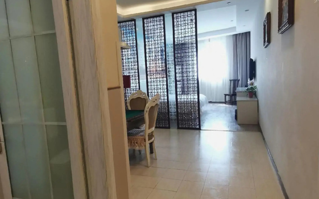 Super 8 Hotel (Linquan East Road, Guangde Road)