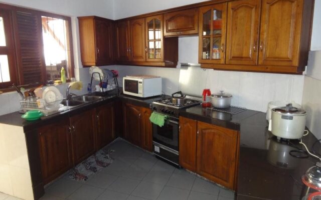 Greenleaf Villa