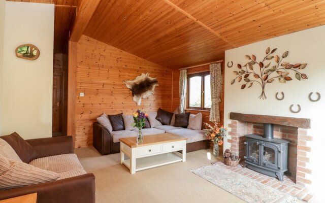 15 Amberwood