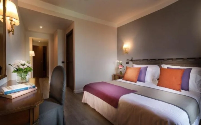 Hotel Benaco
