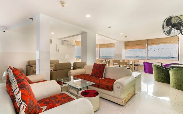 OYO 386 Saigon Silicon Hotel