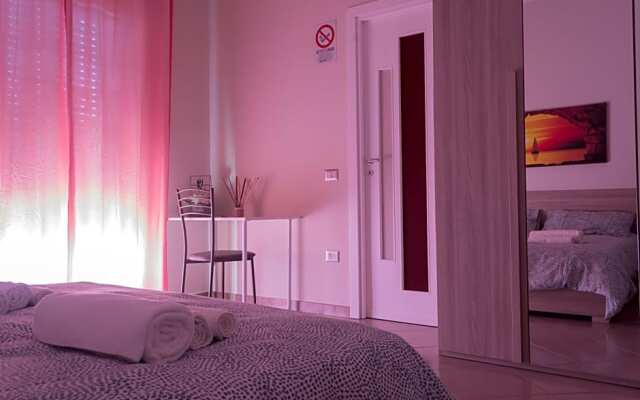 RaRo's Home Bed & Breakfast