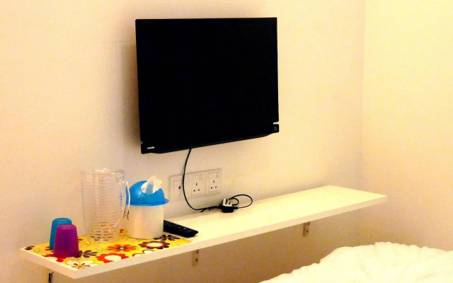 OYO 89881 V Stay Guesthouse
