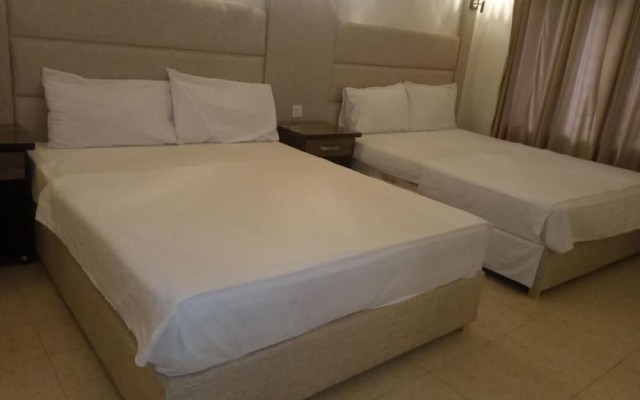 Royal Hayat - Budget Double Room