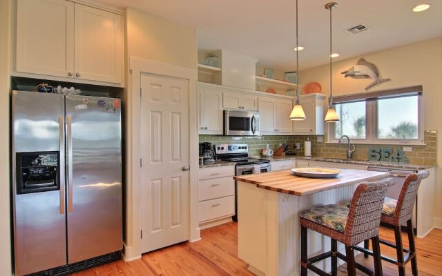 Sunset Hideaway 314 by RedAwning