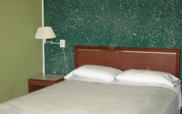Bali Hai Motel