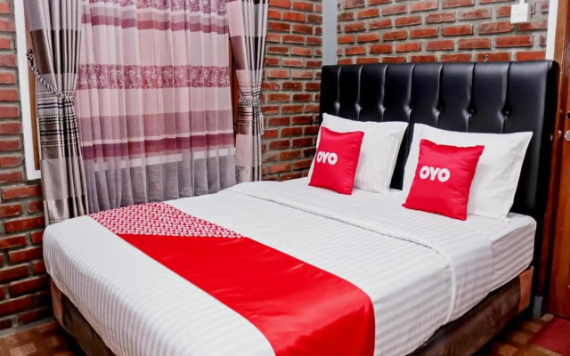 Oyo 2868 Mustika Villa