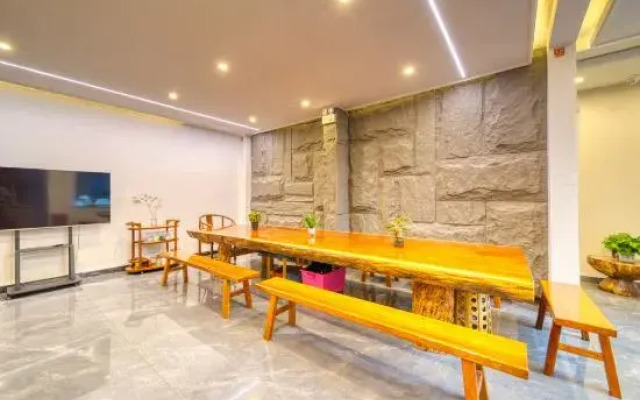 Anning Zhenxi Hot Spring Homestay