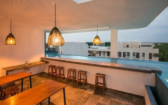 Perfect Studio Light and Nature in Aldea Zama