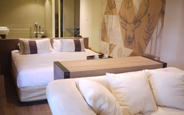 Issara Boutique Winery Hotel