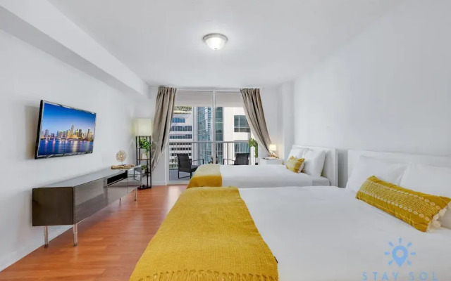 Beautiful 1 BR Apartment With Modern Amenities