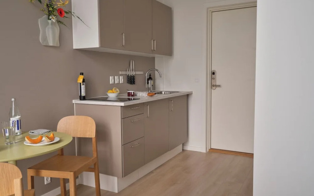 Flora Apartment Hotel