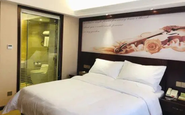 Vienna Hotel (Fengshan)