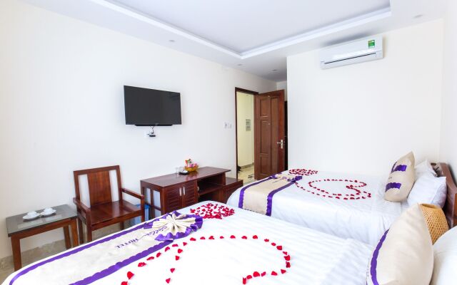 T Y Hotel & Apartment