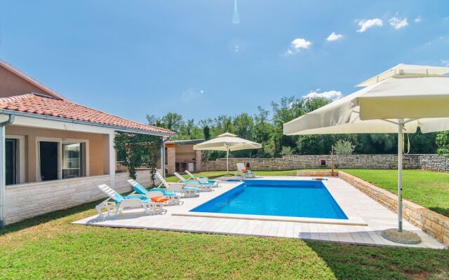 Villa With Private Pool, Large Garden and BBQ in Quiet Village