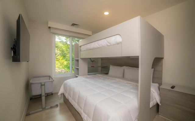 Best Views in Los Sueños 3 bdr Miramar