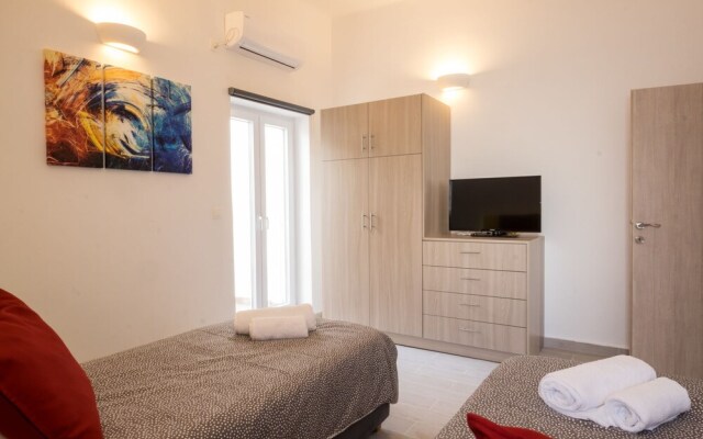Guest House 2 Stars Naousa