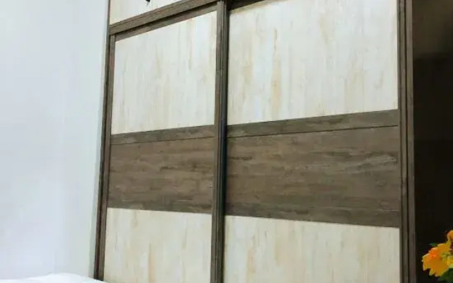 Light Time Apartment (Nanning Wuxiang Headquarters Base Store)