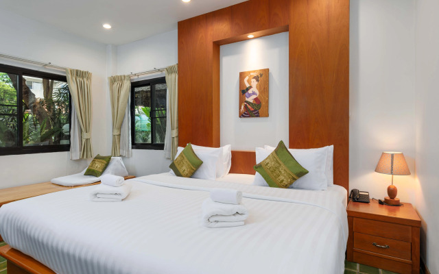 Charlie House Pinklao