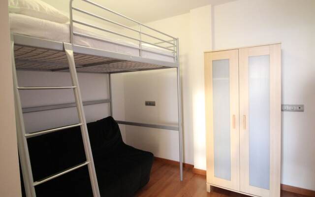 Apartment With sea View, Walking Distance to the Beach