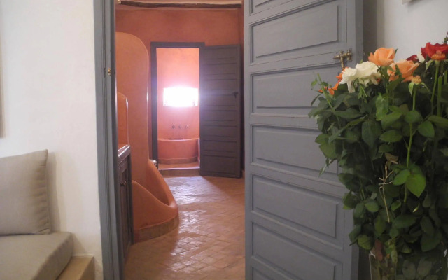 Riad Linda