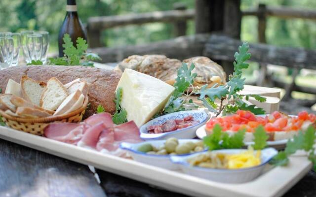 Agriturismo La Ferrera