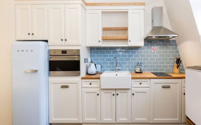 London Bridge Boutique Apartments by Viridian Apartments