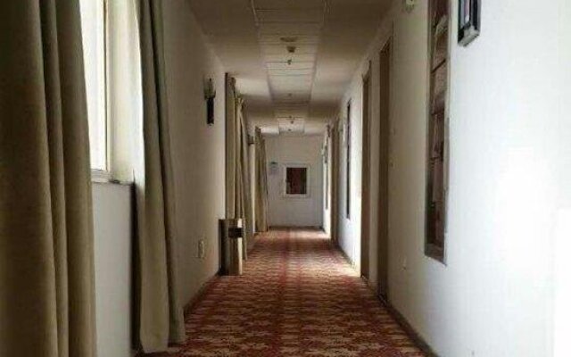 Golden Kintel Hotel