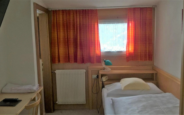 Hotel Rodes