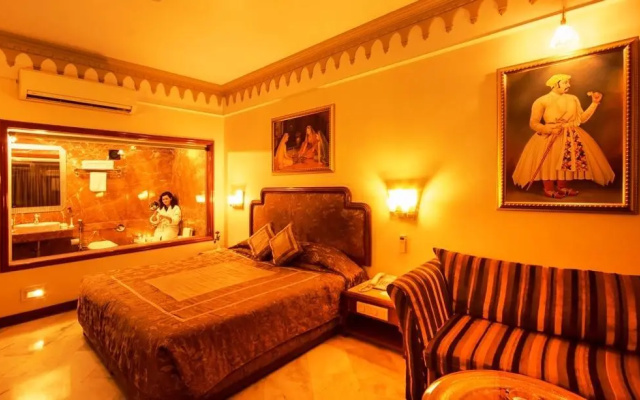 Hotel Hillock