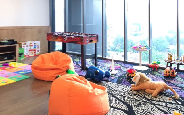 Great Location Pancoran Lavenue Apartment