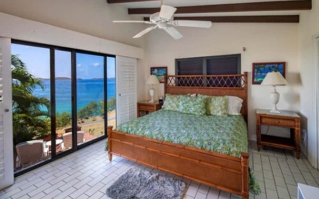 Gallows Point SeaView Beach Cottage — фото 3