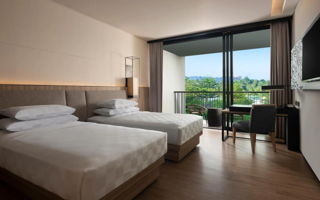Royal Tulip Gunung Geulis Resort and Golf – Guest Rooms – Sukaraja