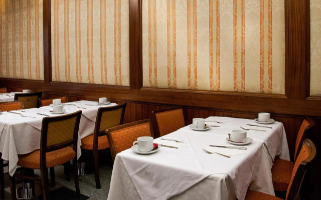Hotel Metropole