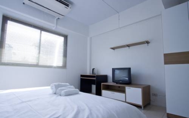 Room@Chalong