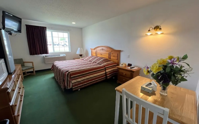 Red Bud Country Inn