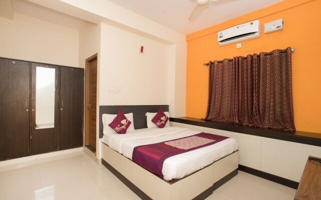 OYO 1848 Hotel Anugriha Rooms